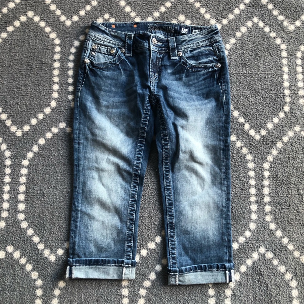 Miss Me - Signature Cuffed Capri Jeans - SIZE 26 - NEW WITH TAGS!